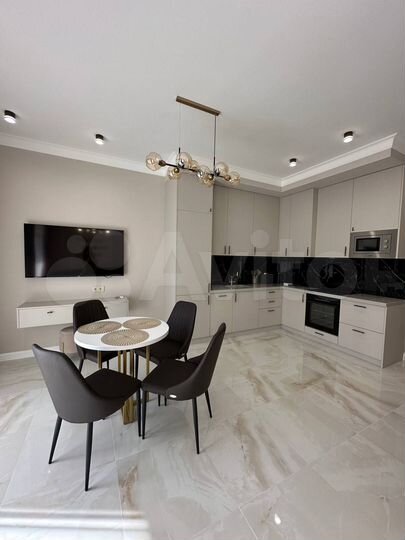 3-к. квартира, 85 м², 11/13 эт.