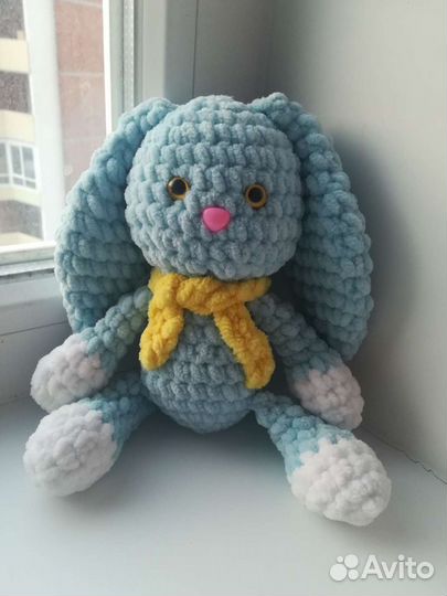 Плюшевая игрушка зайчик Мотя