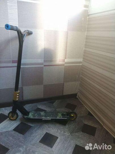 Трюковой самокат hipe h4