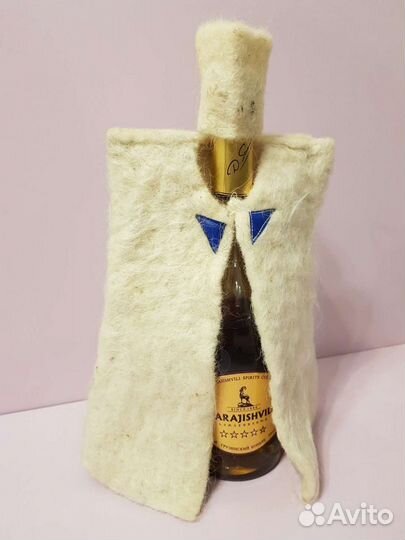 Одежда, наряд, бурка для бутылки на праздник