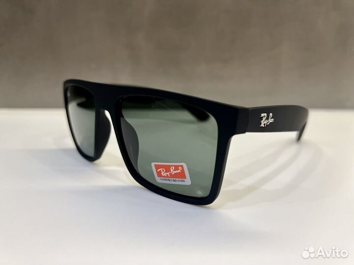 Очки Ray-Ban в ассортименте