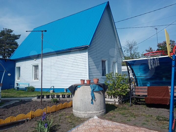 Дом 40 м² на участке 6 сот.