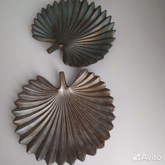 Блюдо бетонный лист пальмы.Кормушка для птиц