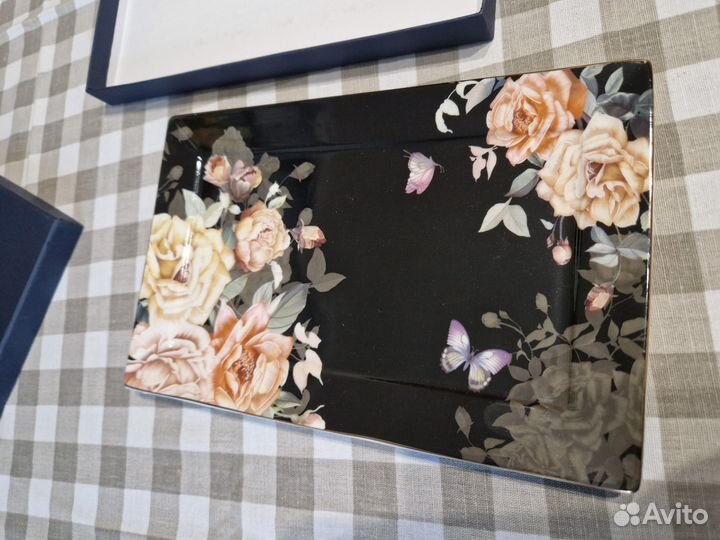 Блюдо сервировочное