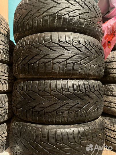 Nokian Tyres Hakkapeliitta R2 SUV 255/50 R19