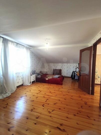 Дом 144 м² на участке 7 сот.