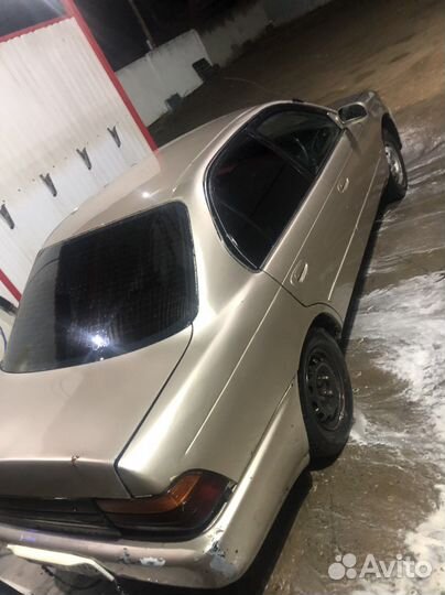 Toyota Corolla 1.3 МТ, 1992, битый, 355 000 км
