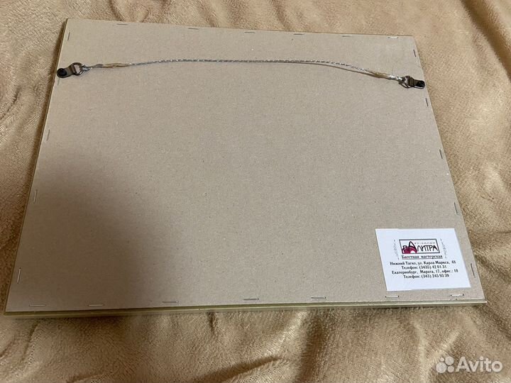 Вышивка в рамке