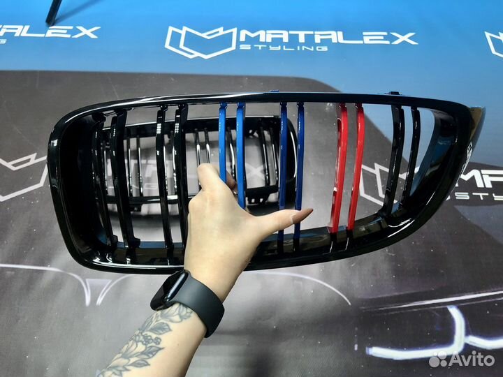 Решетка радиатора BMW F32/F33/F36 М, триколор