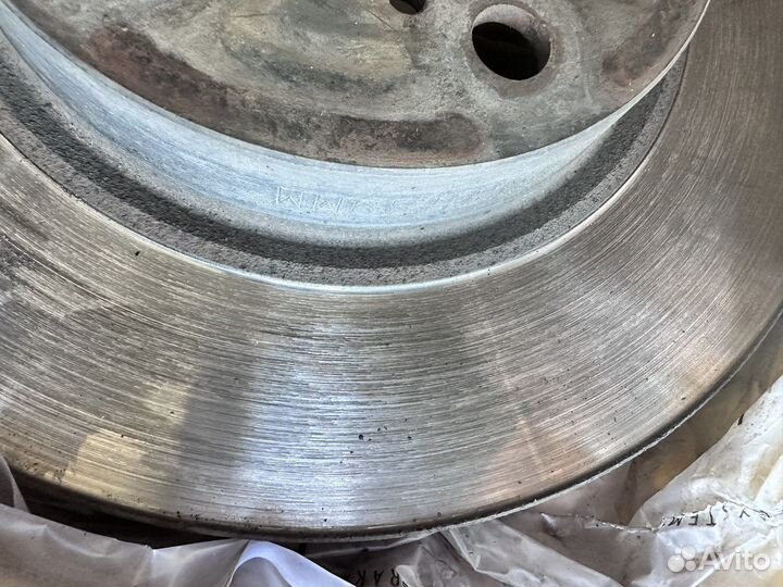 Тормозные диски Toyota Auris