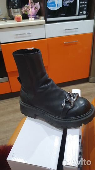 Ботинки демисезонные для девочки