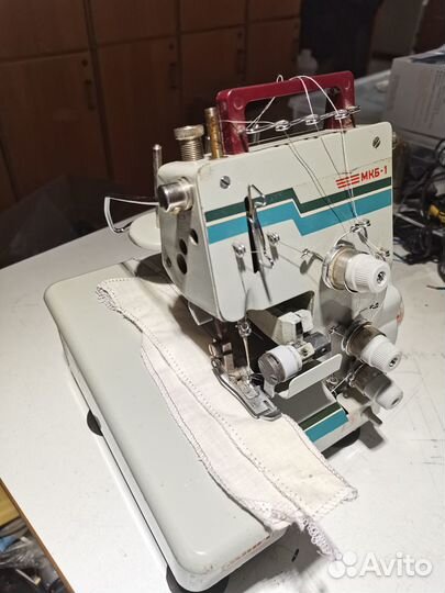 Швейная машина оверлок мкб-1