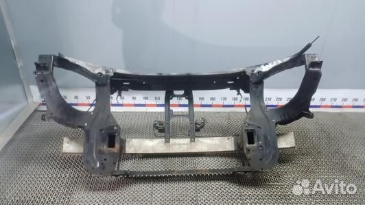 Передняя панель крепления облицовки (телевизор) mercedes benz M-class W164 (8OK23G201)