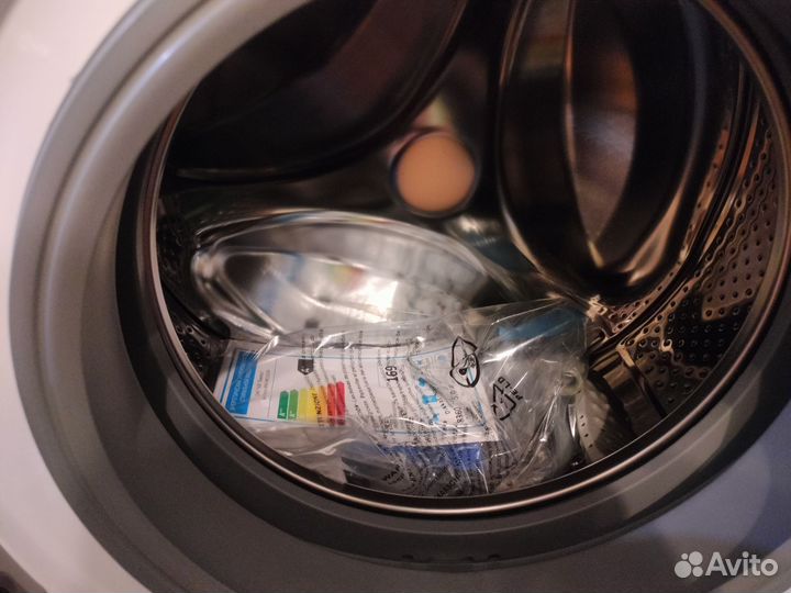Стиральная машина узкая новая