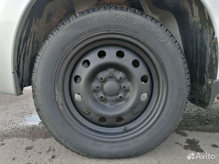 LADA Granta 1.6 МТ, 2015, 76 165 км