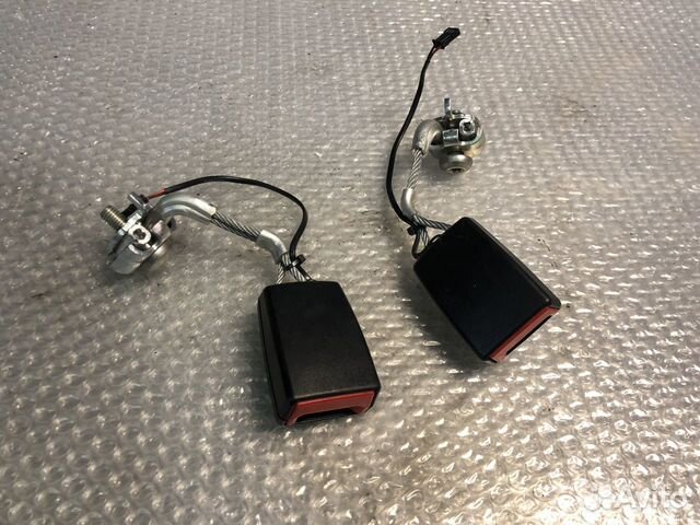 Замок ремня безопасности задний BMW 5 F10