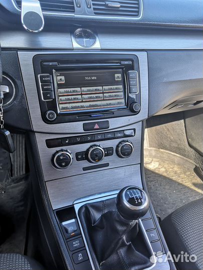 Volkswagen Passat 1.8 МТ, 2012, 185 000 км