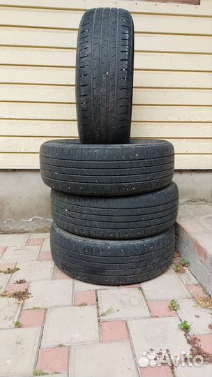 Kumho Solus SA01 Plus 215/60 R17
