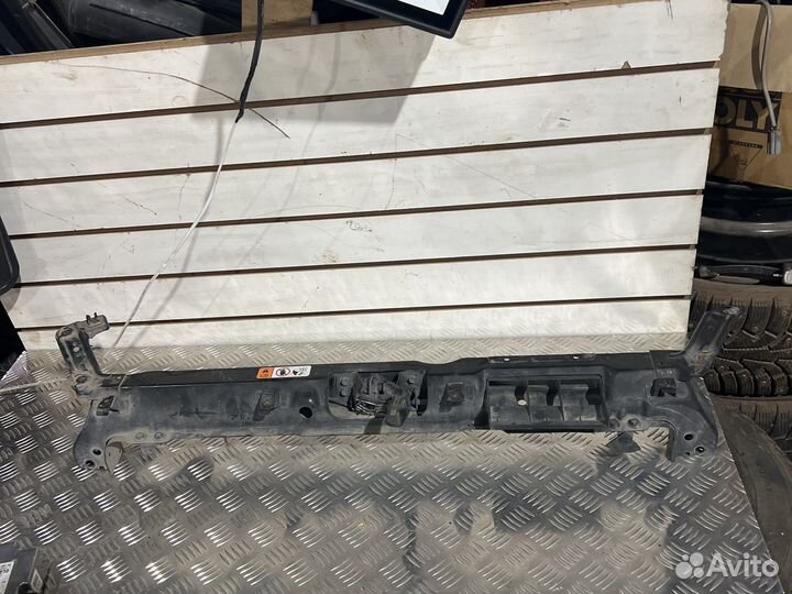 Верхняя рамка kia cerato 3