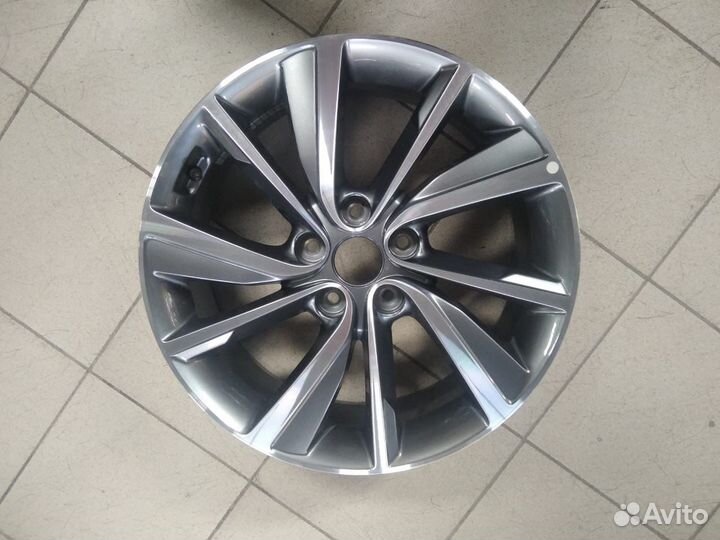 Диск литой Hyundai Santa Fe 4