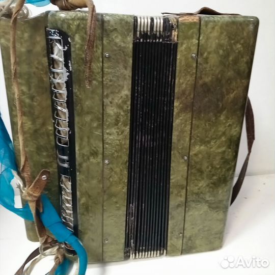 Баян Советский (10) СССР (нчк)