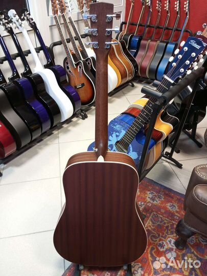 Акустическая гитара Cort Earth 70