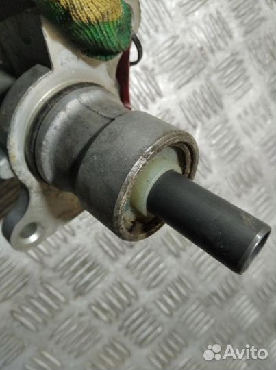 Цилиндр тормозов главный Bmw X5 e53 2000-2007