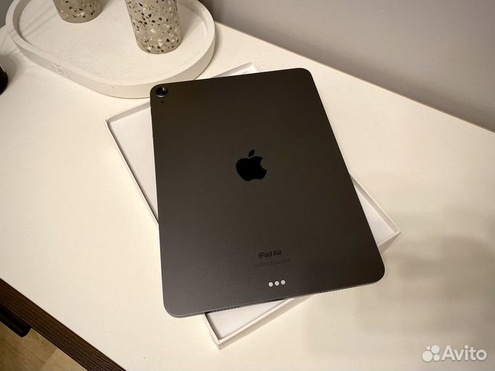 iPad Air 5 2021 64Gb Wi-Fi/Black комплект/чехол