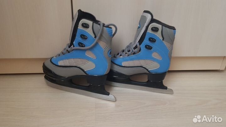 Коньки фигурные