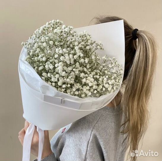 Букет цветов цветных гипсофил голландия доставка