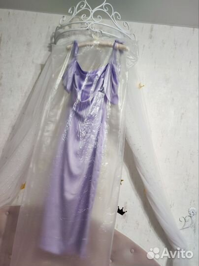 Платье вечернее