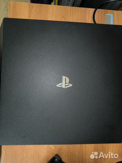 Sony playstation 4 pro 1tb