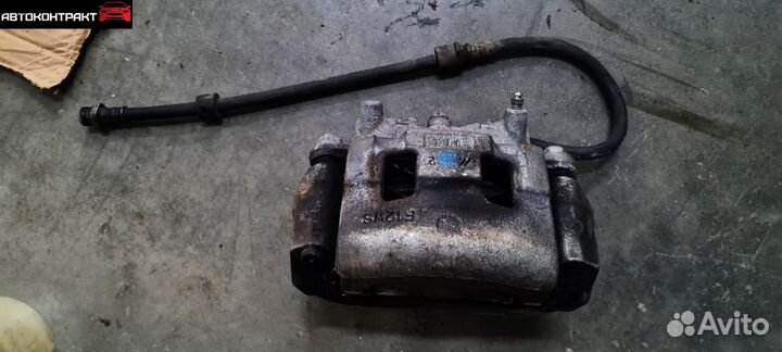 Суппорт передний левый Mitsubishi Eclipse Cross