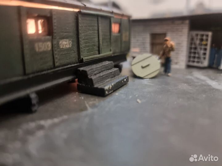 Модели ж/д 1 87 Строения, бордюры, столбики