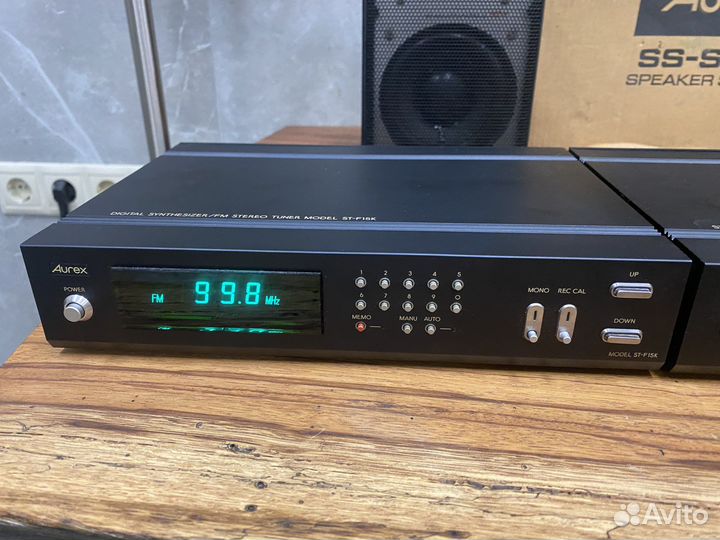 Музыкальный центр Toshiba Aurex 15, топ