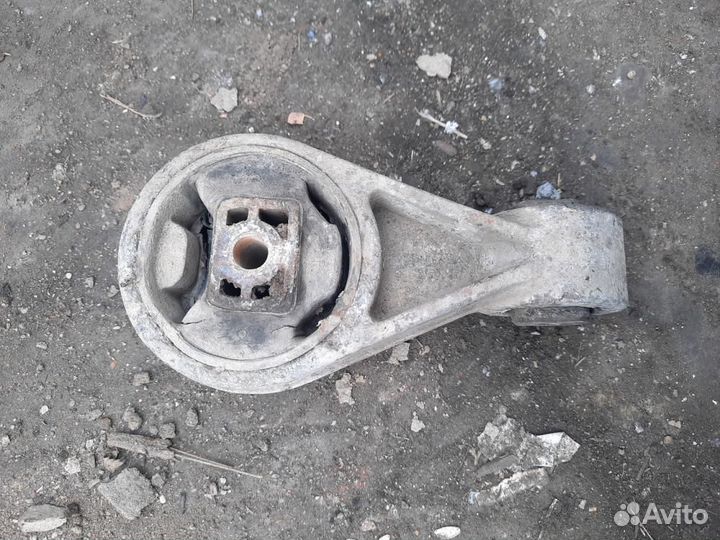 Опора двигателя задняя Ford Focus 1 1998-2004г