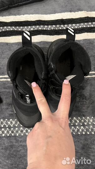 Ботинки adidas