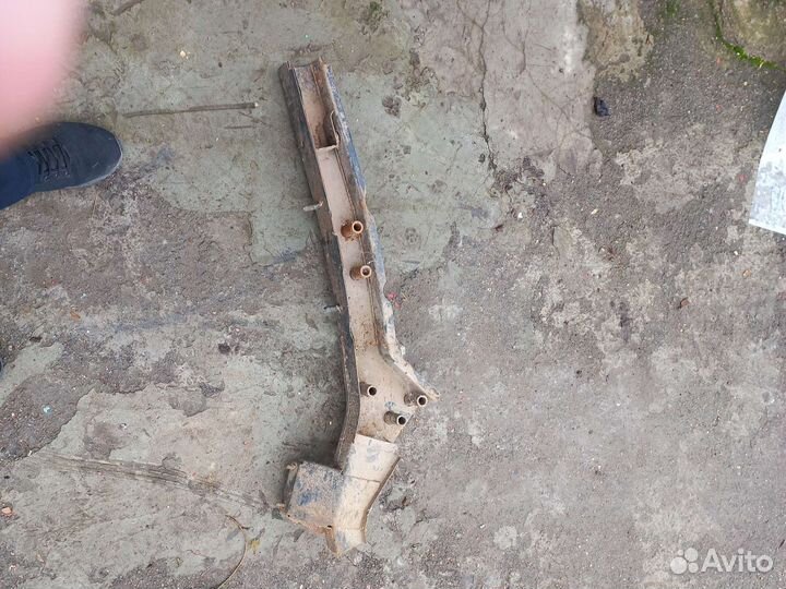 Лонжерон левый ваз 2121 СССР