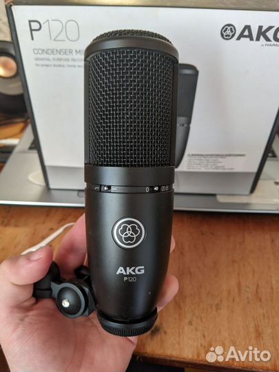 Студийный микрофон AKG P120