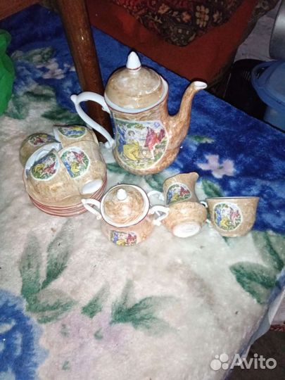 Чайный сервиз мадонна