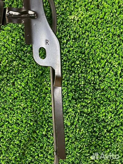 Датчик скорости передний правый Toyota Highlander