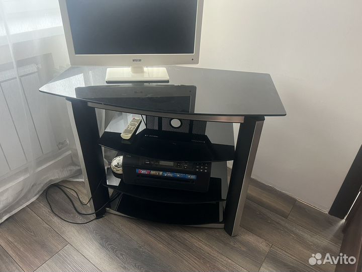 Тумба под телевизор