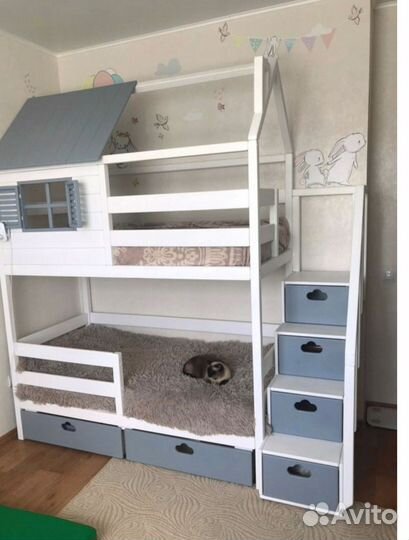 Детская кровать для двоих
