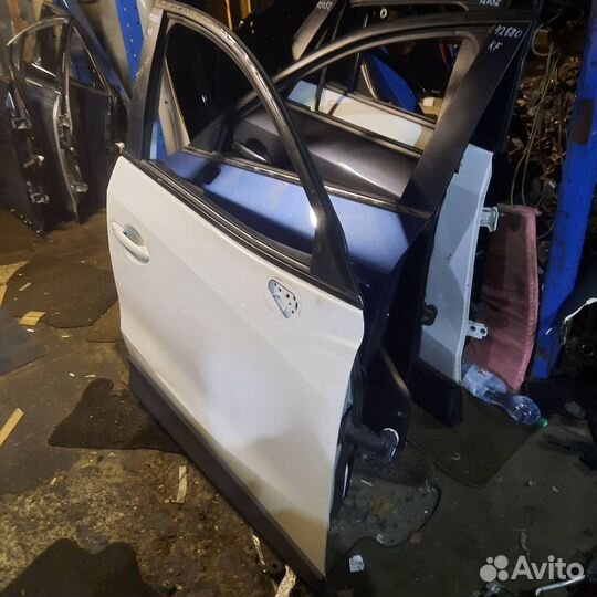 Передняя Правая Дверь на Mazda CX5 KE Авторазбор