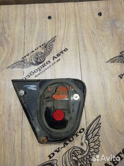 Фонарь задний mitsubishi carisma 4g62