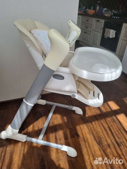 Качеля и стульчик для кормления