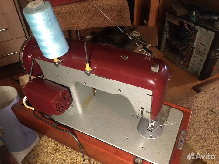 Швейная машина kehler