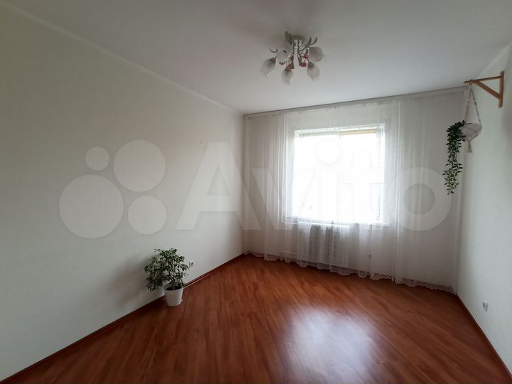 3-к. квартира, 65 м², 6/10 эт.