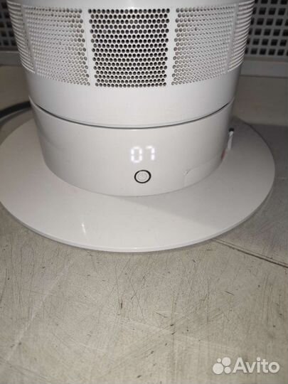 Напольный вентилятор Dyson AM07