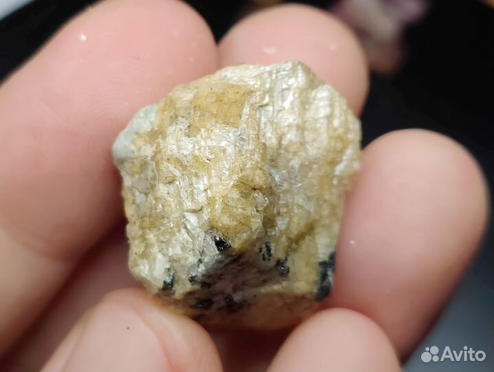 Редкий минерал Брейнерит